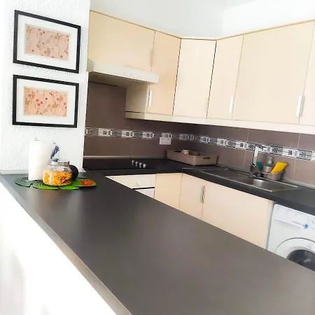 91 Port Royale Cristianos Apartmán *