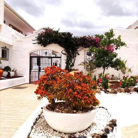 91 Port Royale Cristianos Apartmán *